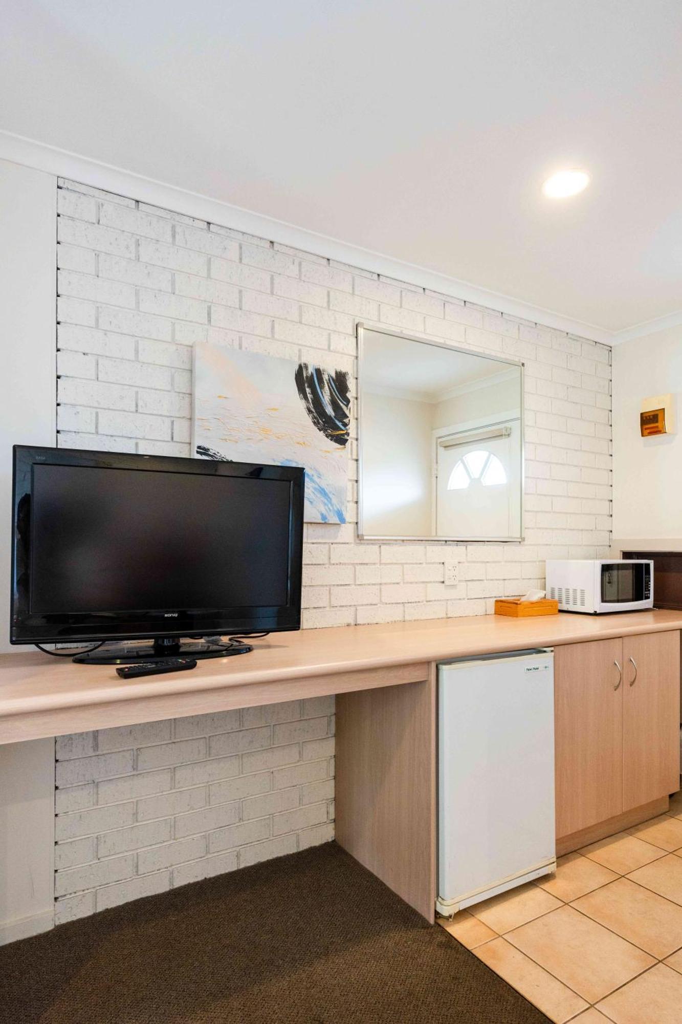 ماريبوروه Bristol Hill Motor Inn المظهر الخارجي الصورة