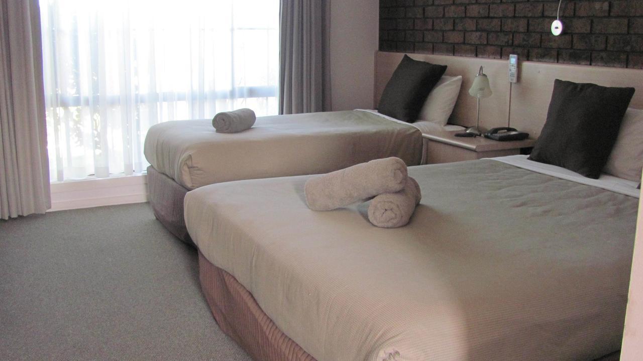 ماريبوروه Bristol Hill Motor Inn المظهر الخارجي الصورة