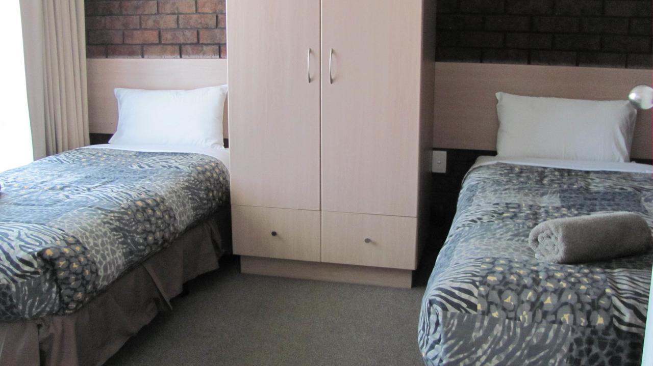 ماريبوروه Bristol Hill Motor Inn المظهر الخارجي الصورة