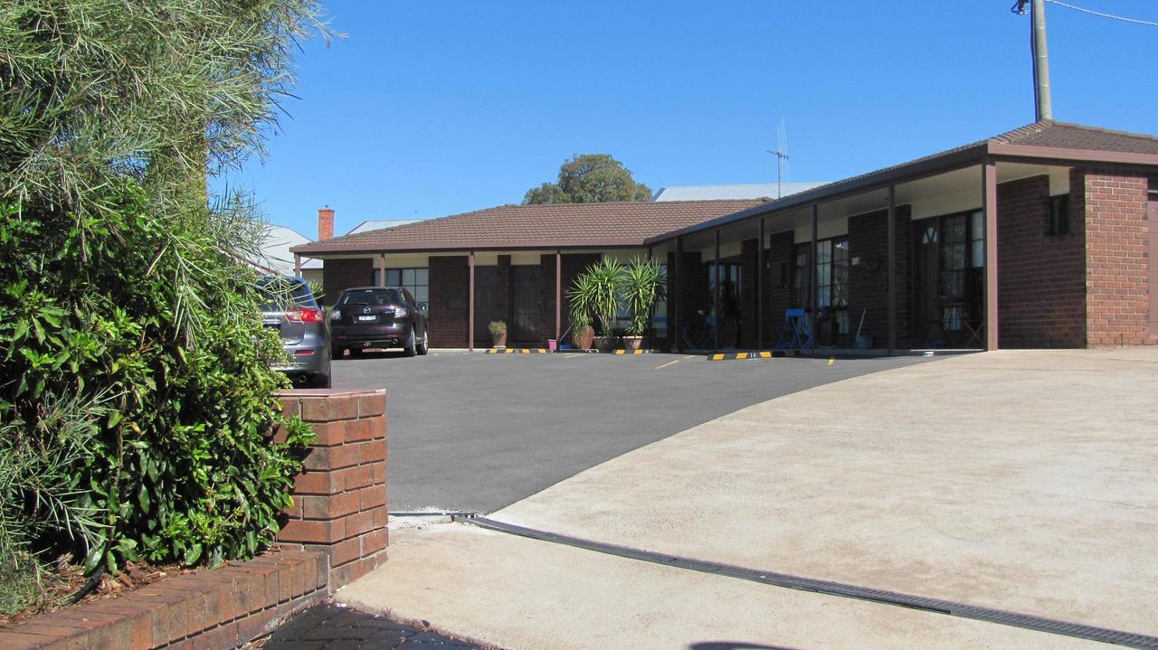 ماريبوروه Bristol Hill Motor Inn المظهر الخارجي الصورة