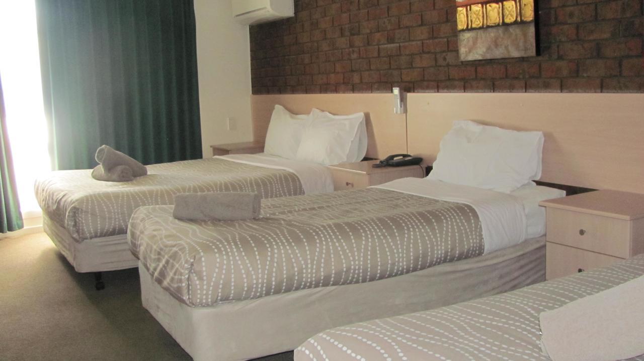 ماريبوروه Bristol Hill Motor Inn المظهر الخارجي الصورة